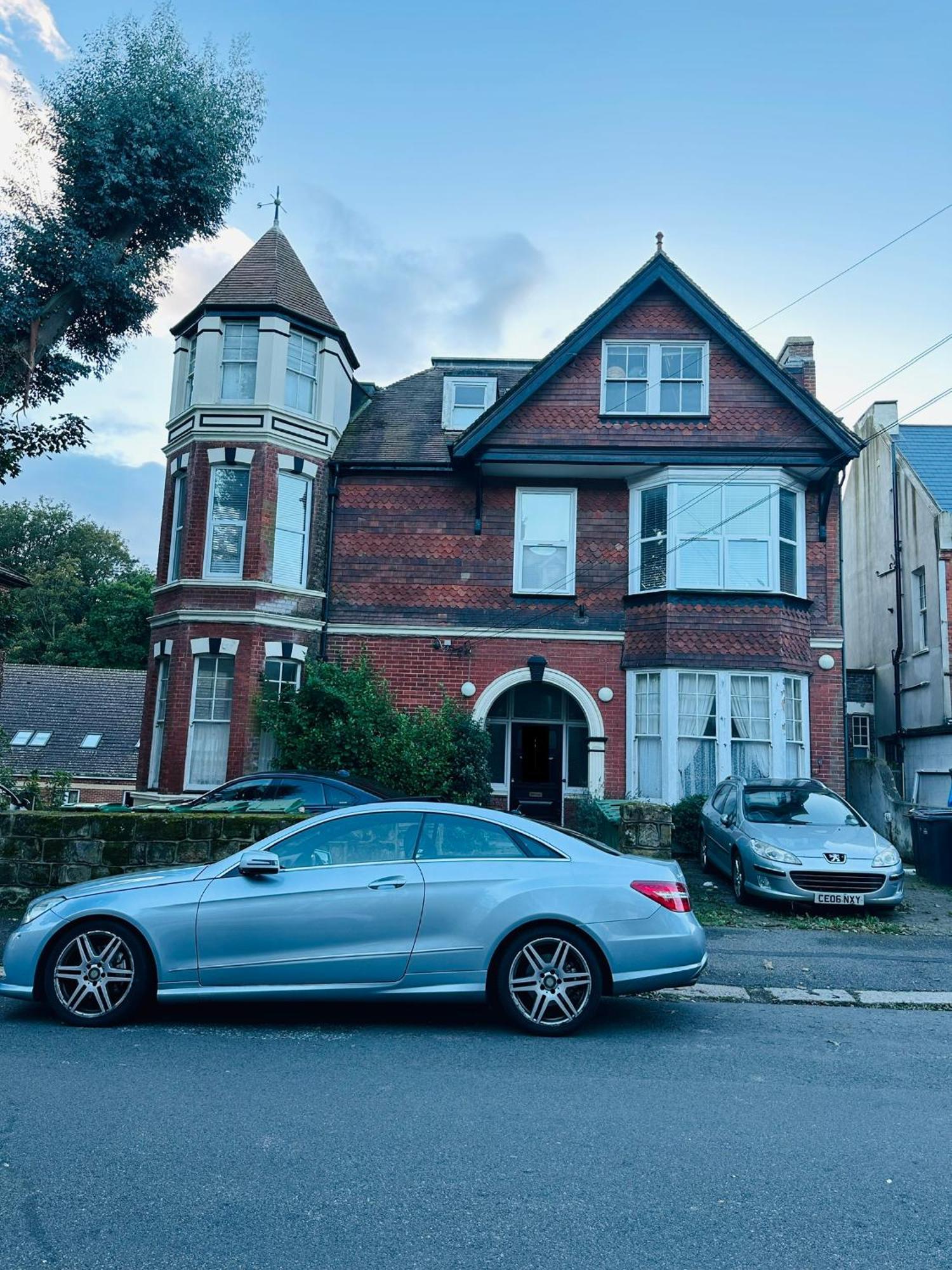 Newly Refurbished Two Bedrooms Flat St Leonards-on-Sea Exterior photo
